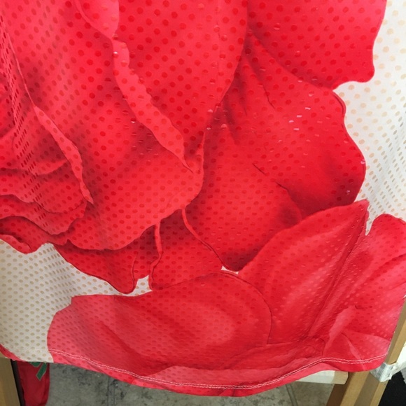 🌹 LE CHATEAU: Size Medium ( 4-6) 💫 - Picture 11 of 14